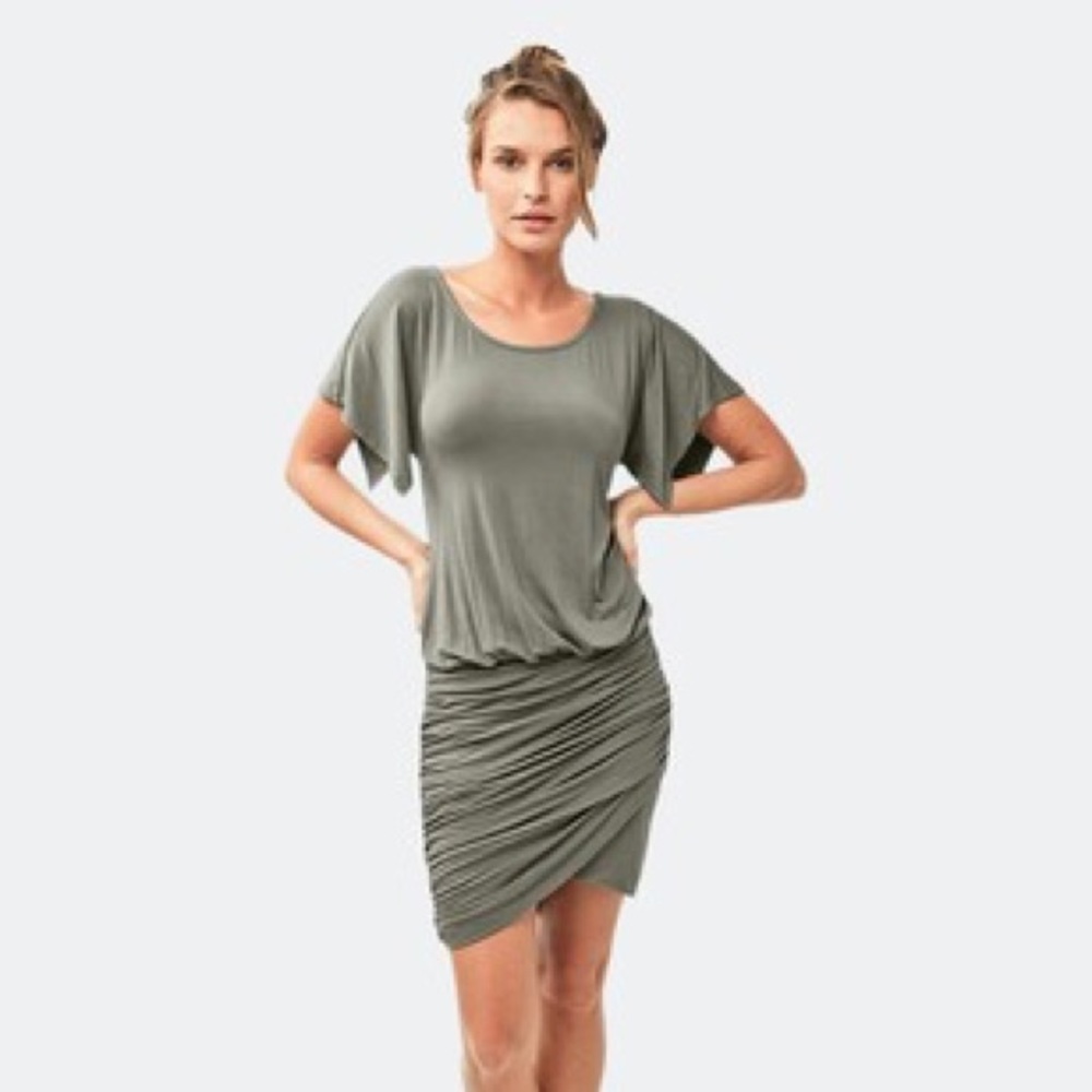 ASTARS Double Take Dress 👗-OLIVE GREEN Amazing delicious color
